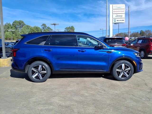 Used 2022 Kia Sorento EX image 2