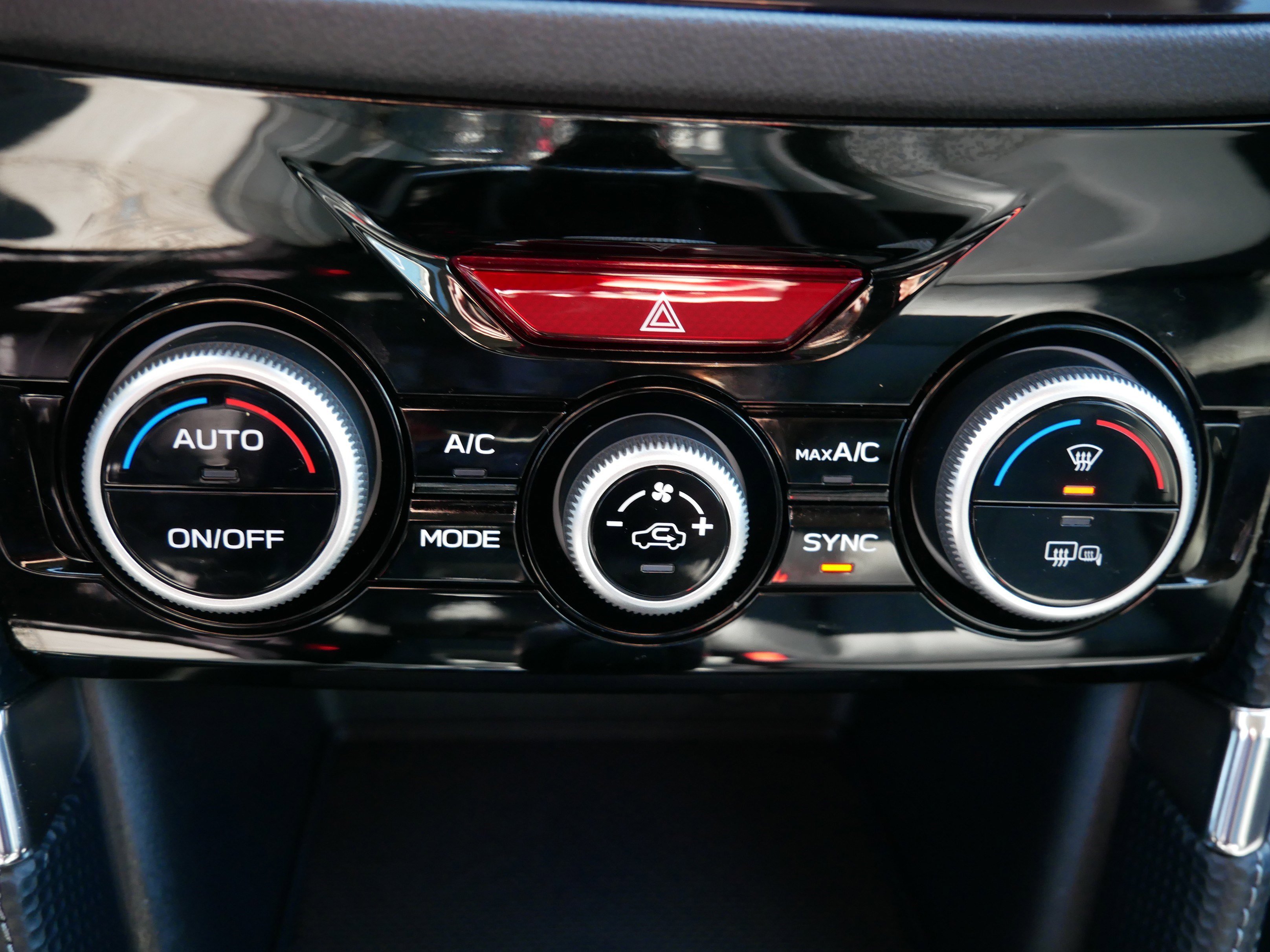 Certified 2024 Subaru Forester Touring w/ Pop Package 2 image 23