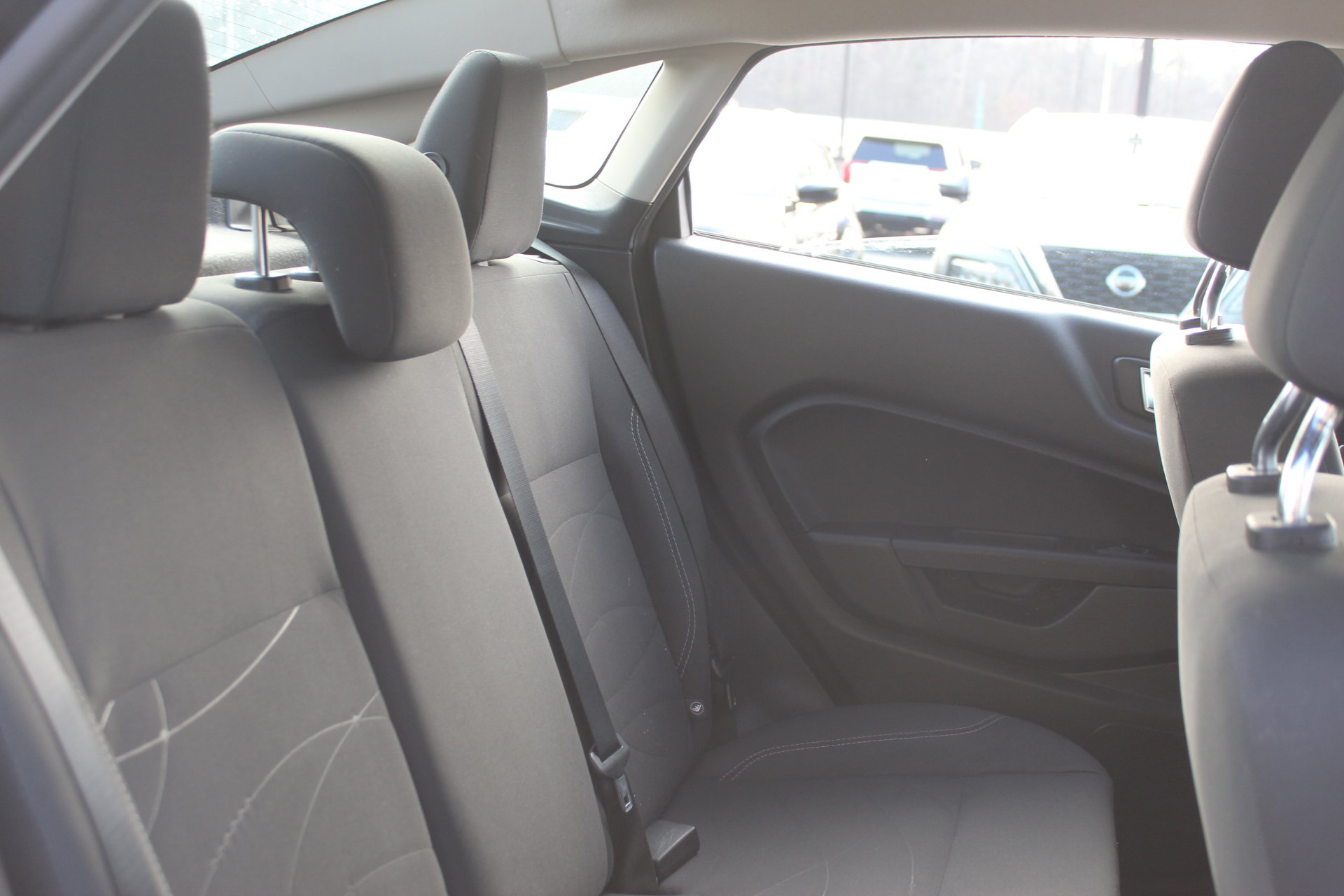 Used 2016 Ford Fiesta SE image 26