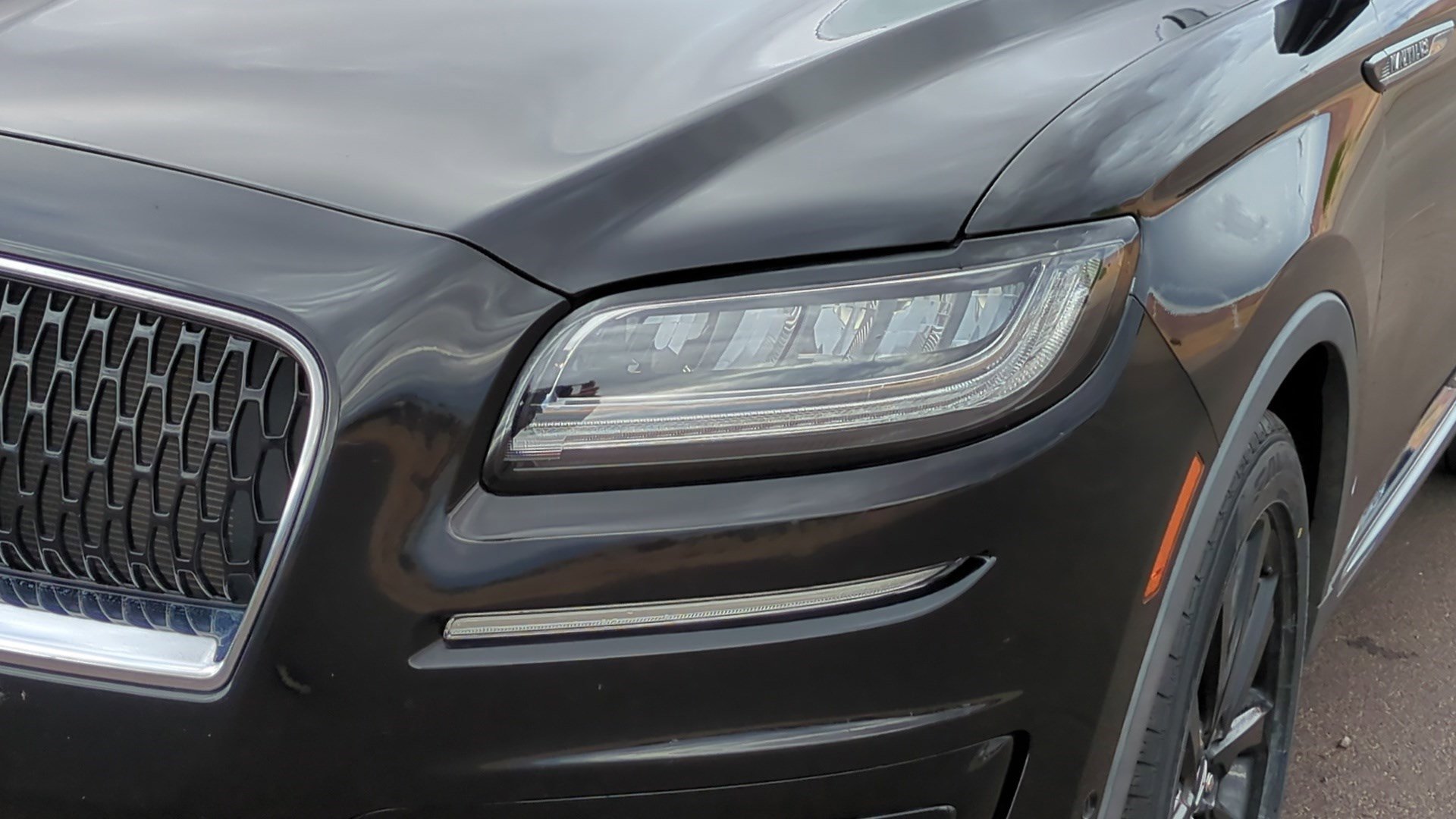 Used 2020 Lincoln Nautilus Reserve image 10