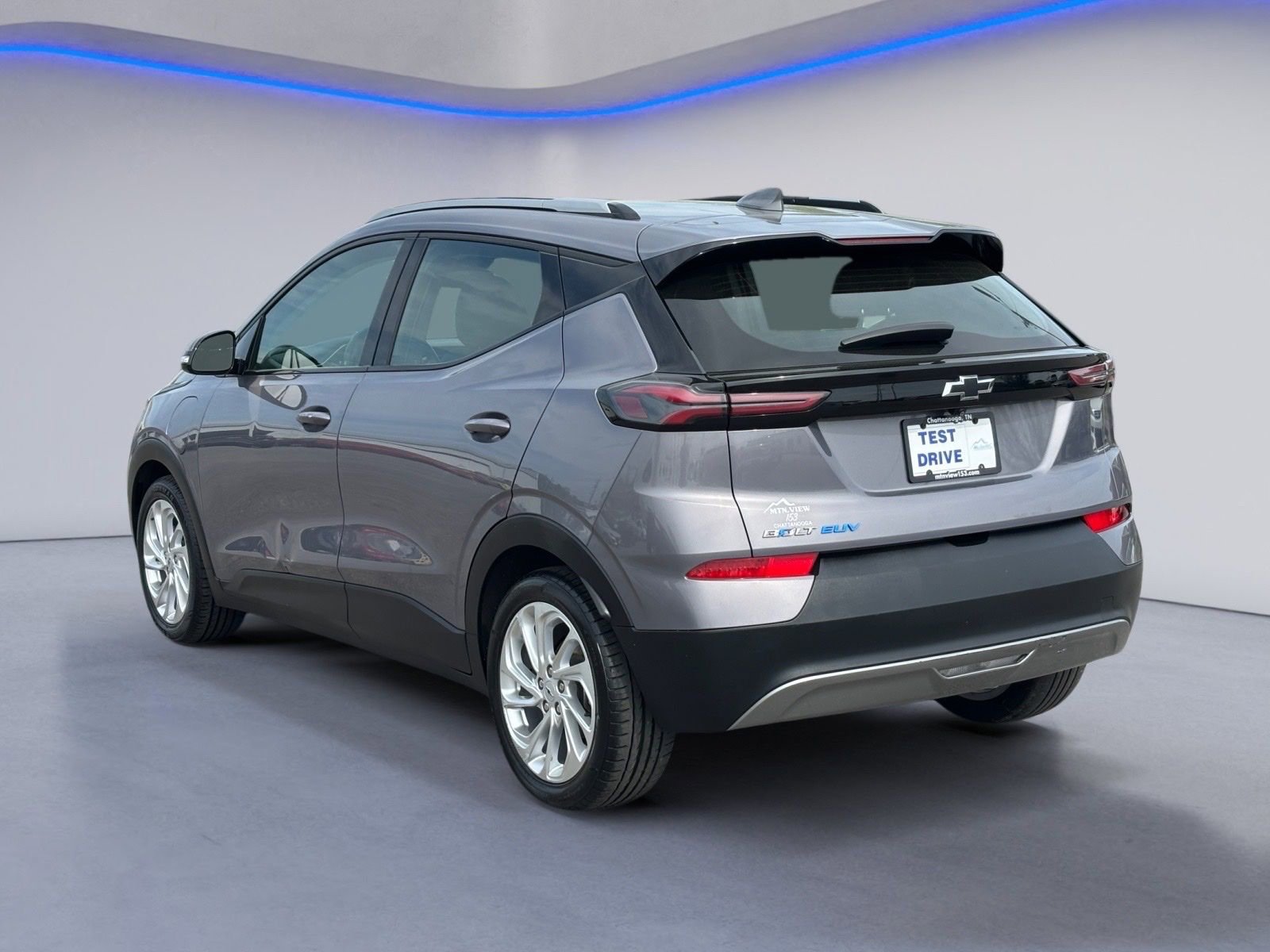 Used 2023 Chevrolet Bolt EUV LT FWD image 3