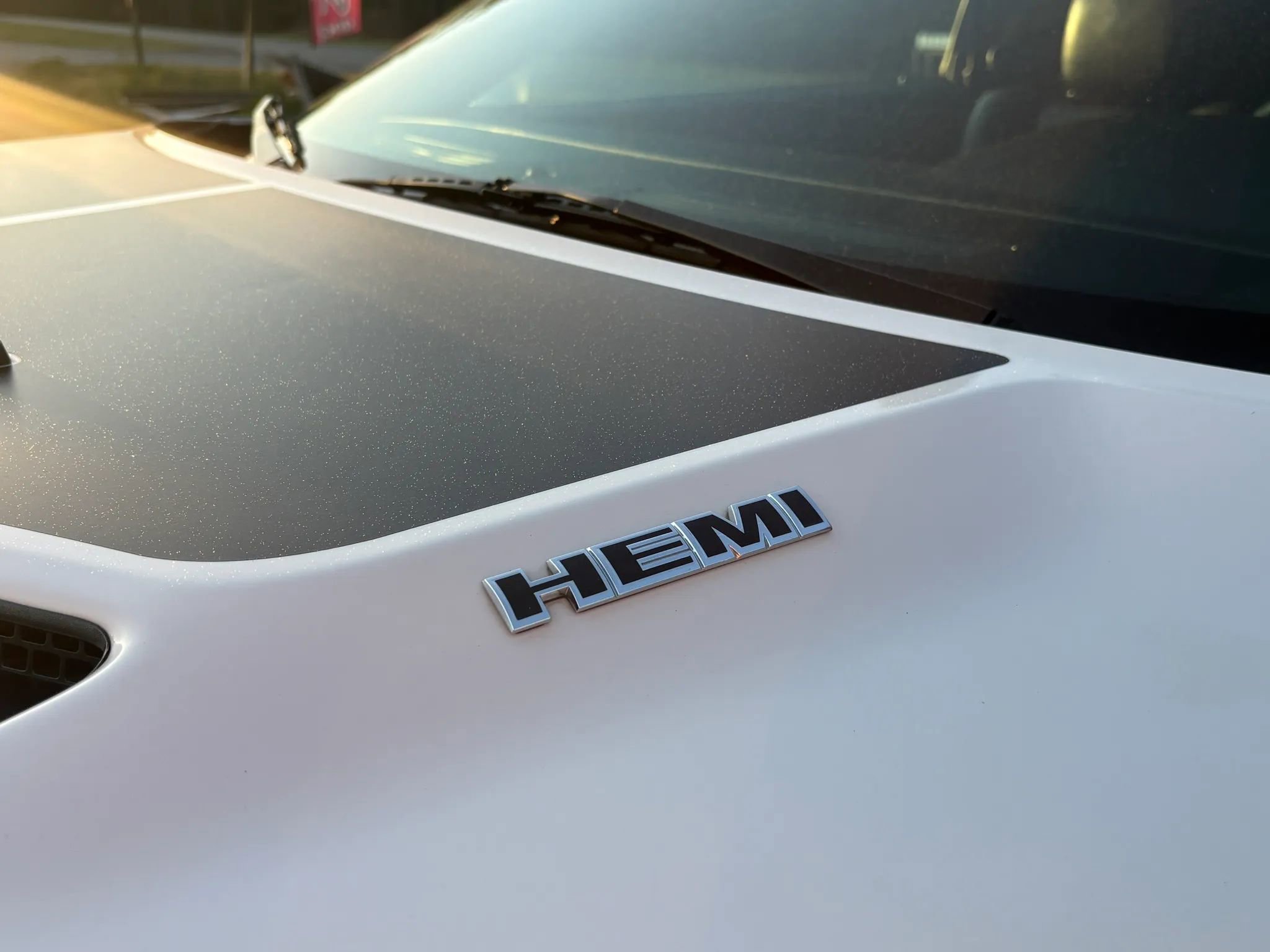 Used 2010 Dodge Challenger R/T RWD image 10