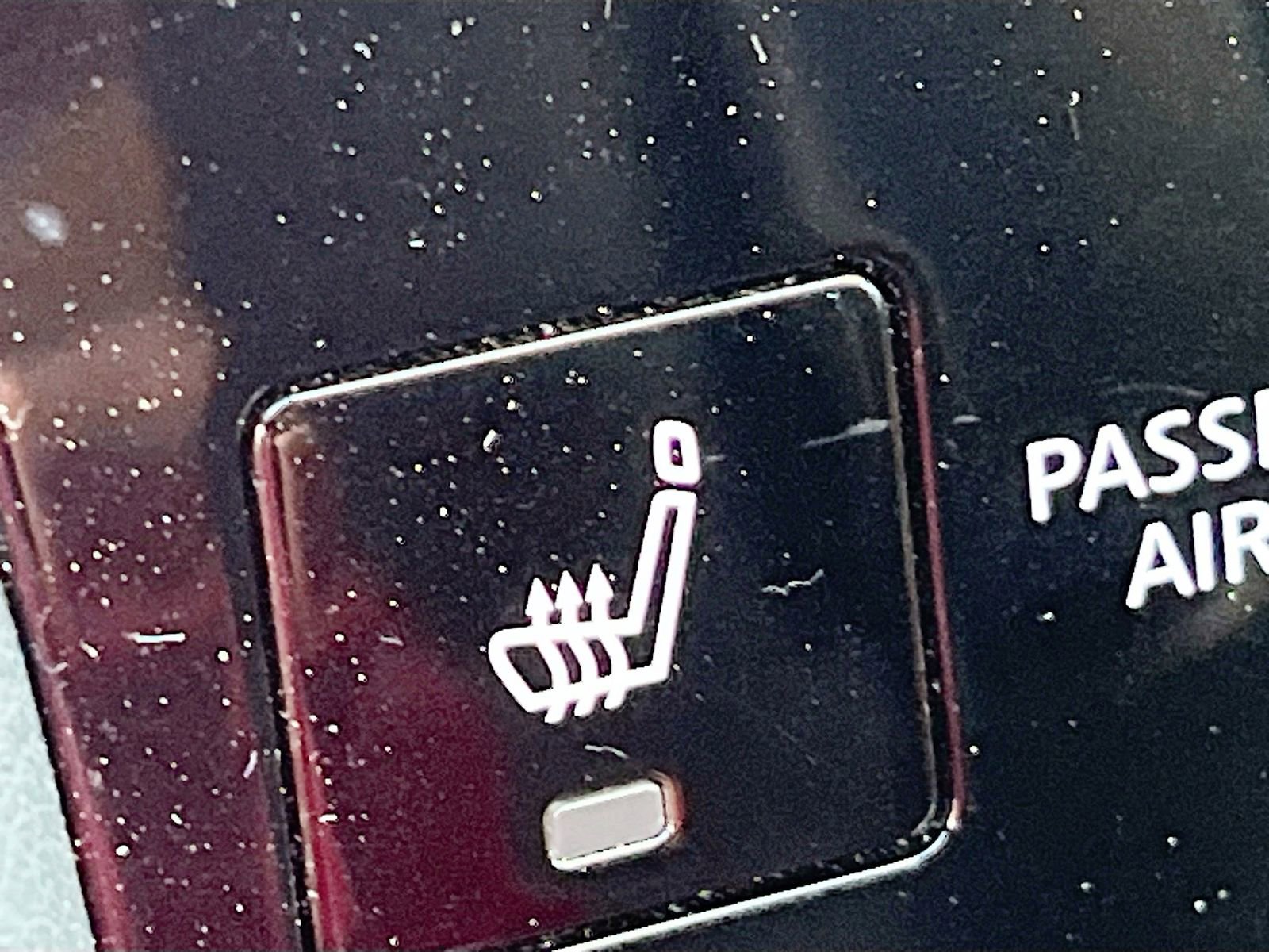 Used 2022 INFINITI Q50 Luxe w/ Cargo Package image 20