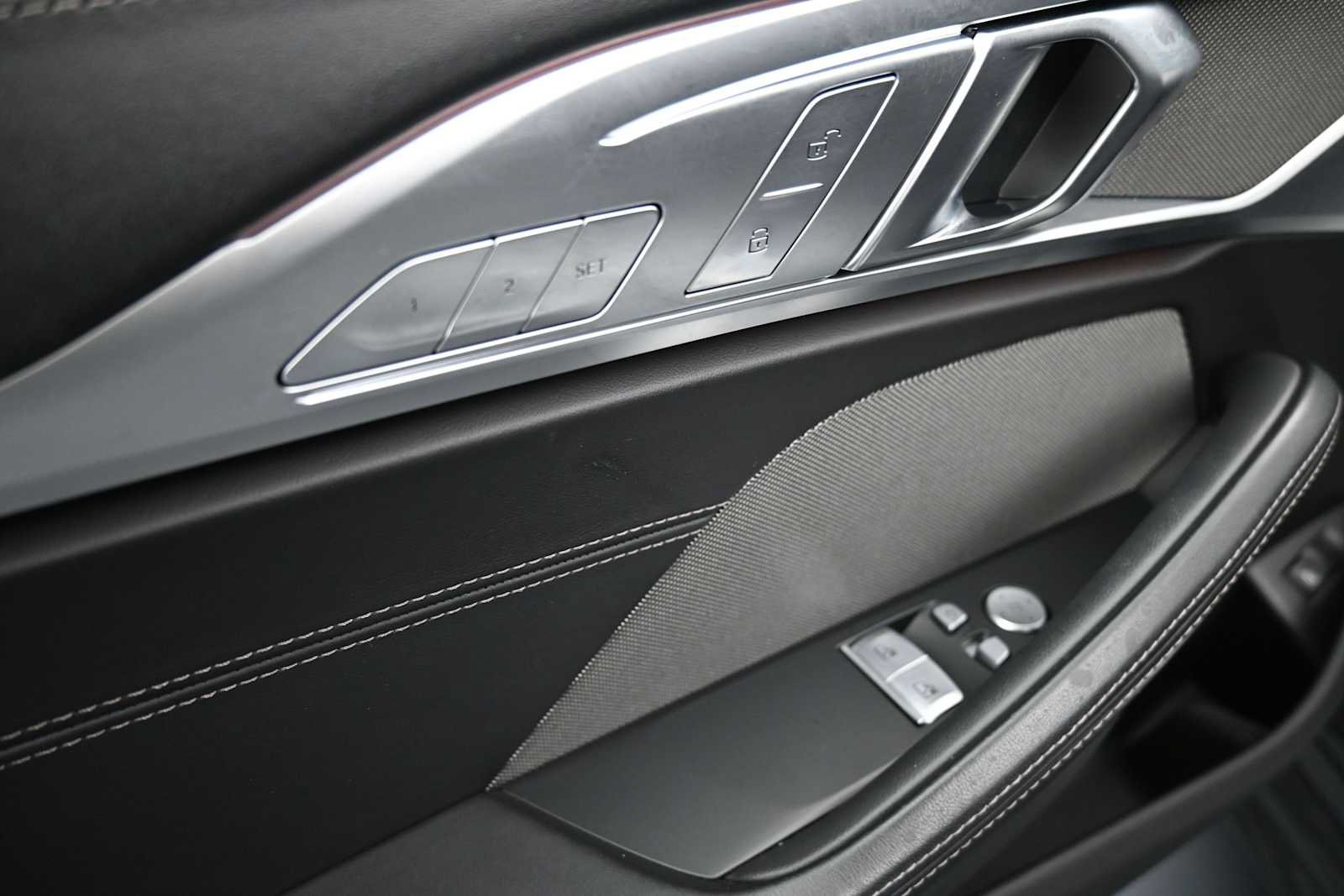 Used 2023 BMW 840i Coupe w/ M Sport Professional Package RWD image 9