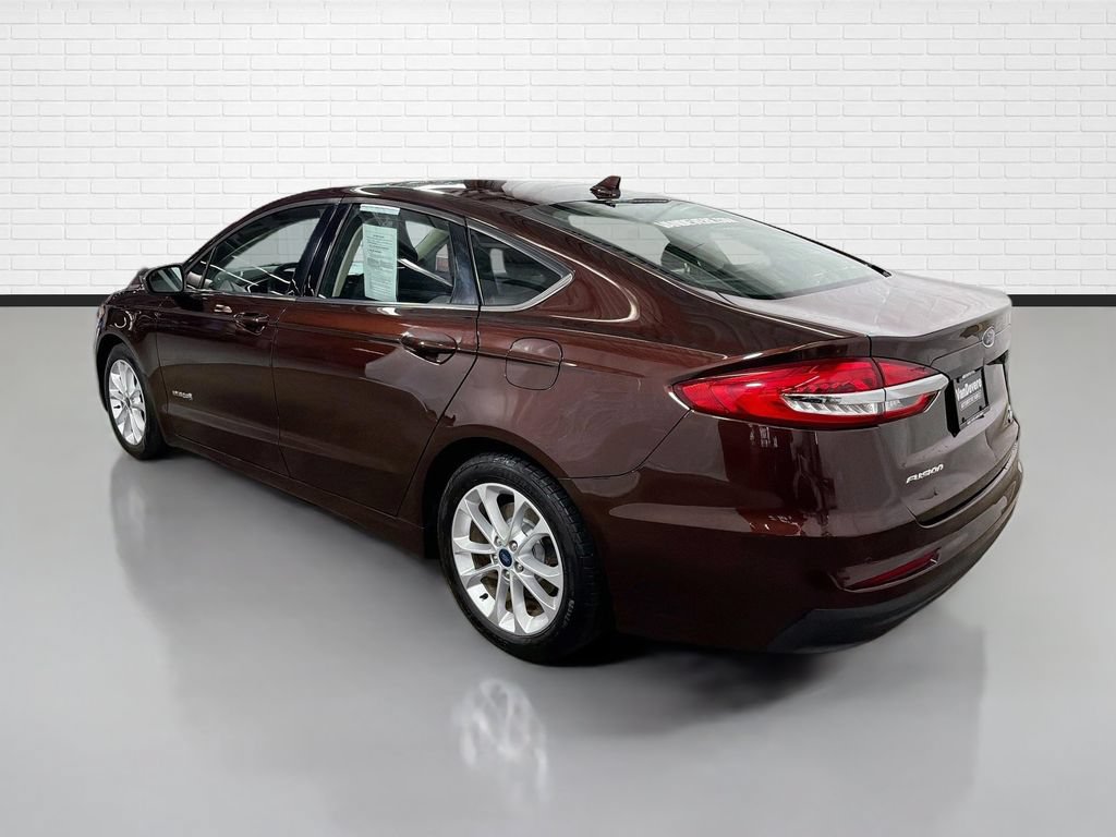 Used 2019 Ford Fusion SE FWD image 7