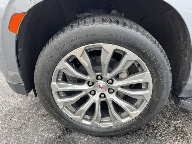Used 2021 GMC Yukon XL Denali AWD/4WD image 10