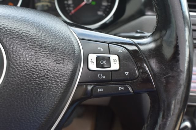 Used 2015 Volkswagen Jetta TDI SE FWD image 23