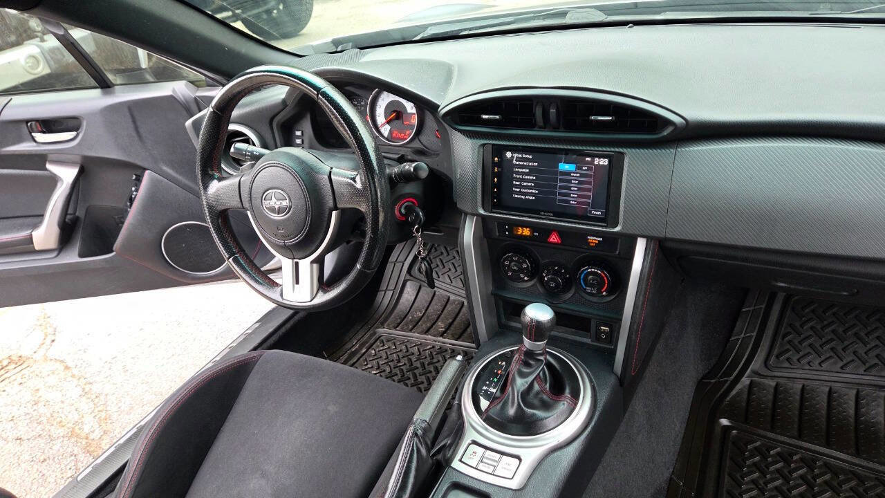 Used 2015 Scion FR-S RWD image 36
