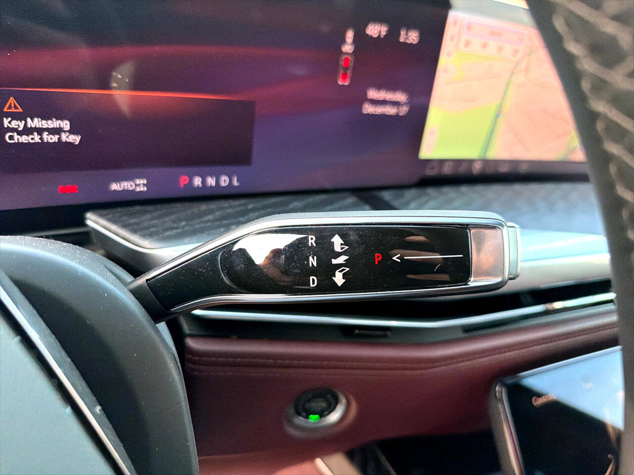 Used 2025 Cadillac Escalade ESV Sport w/ Touring Package image 31