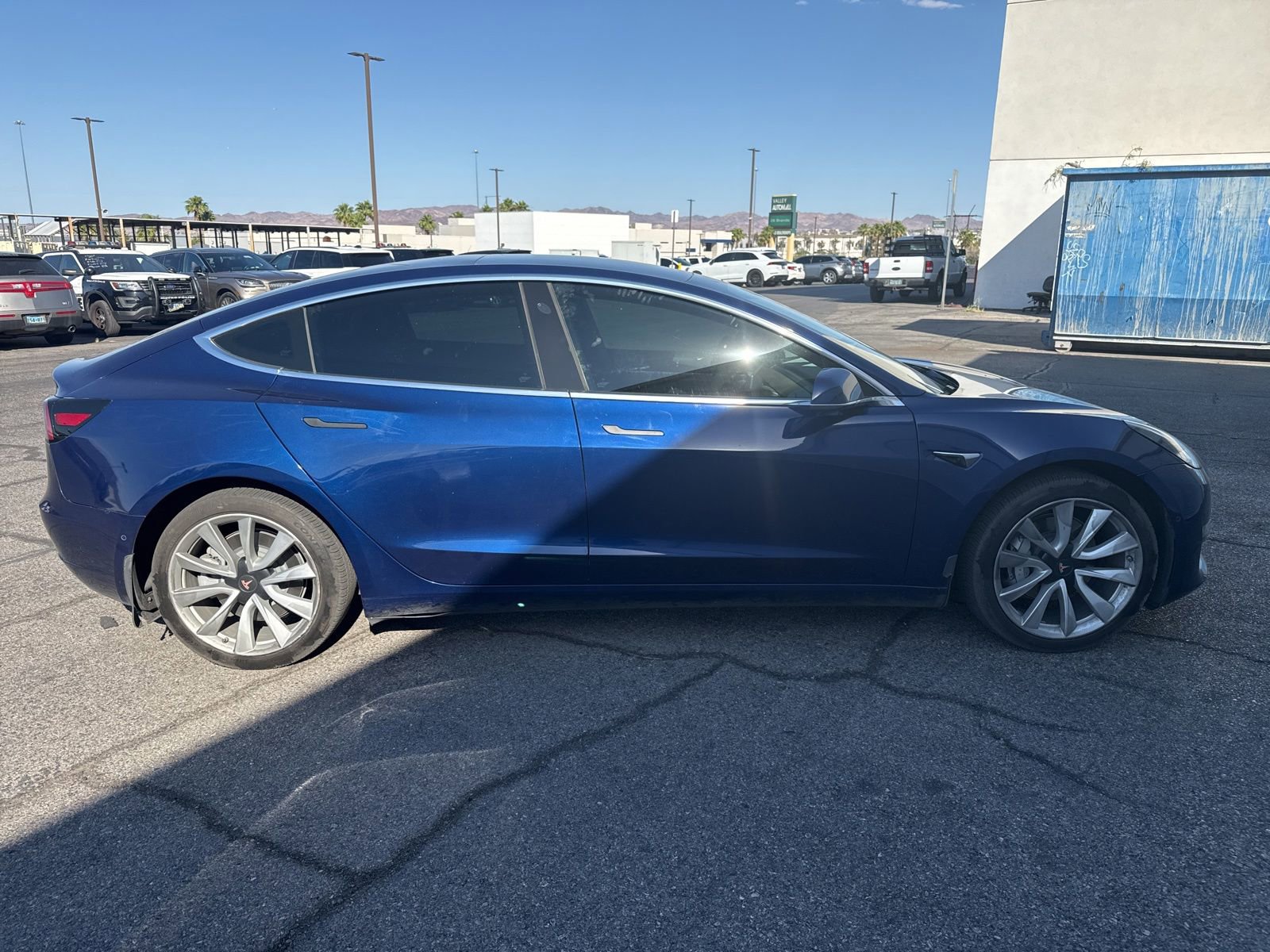 Used 2019 Tesla Model 3 Standard Range Plus RWD image 4