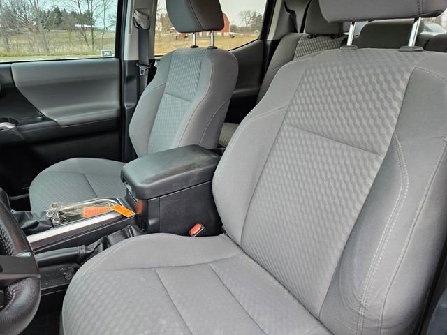 Used 2021 Toyota Tacoma SR5 image 10