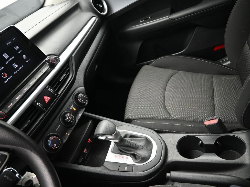 Used 2024 Kia Forte LXS image 21