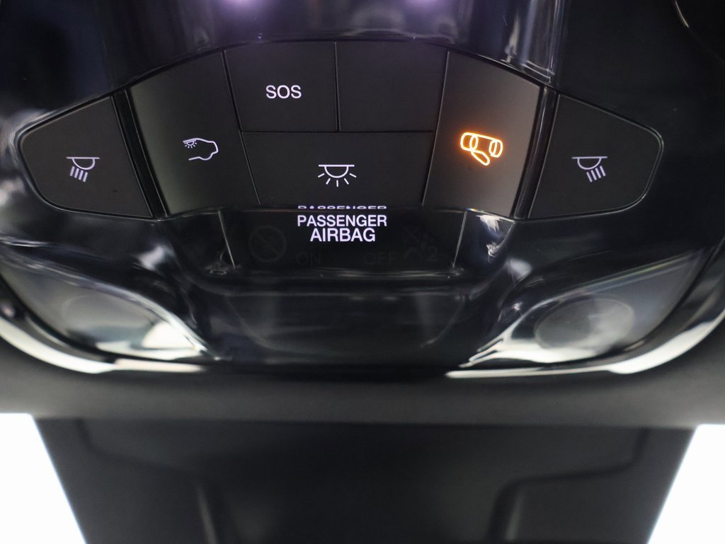 Used 2022 Alfa Romeo Stelvio Sprint image 8