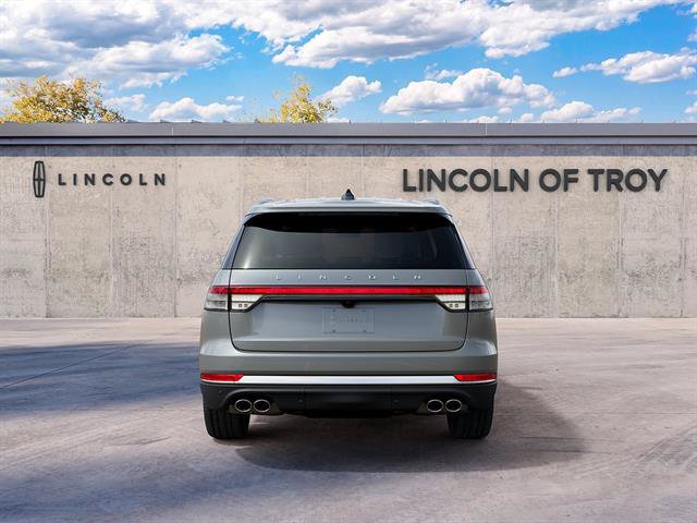 New 2027 Lincoln Aviator AWD image 7