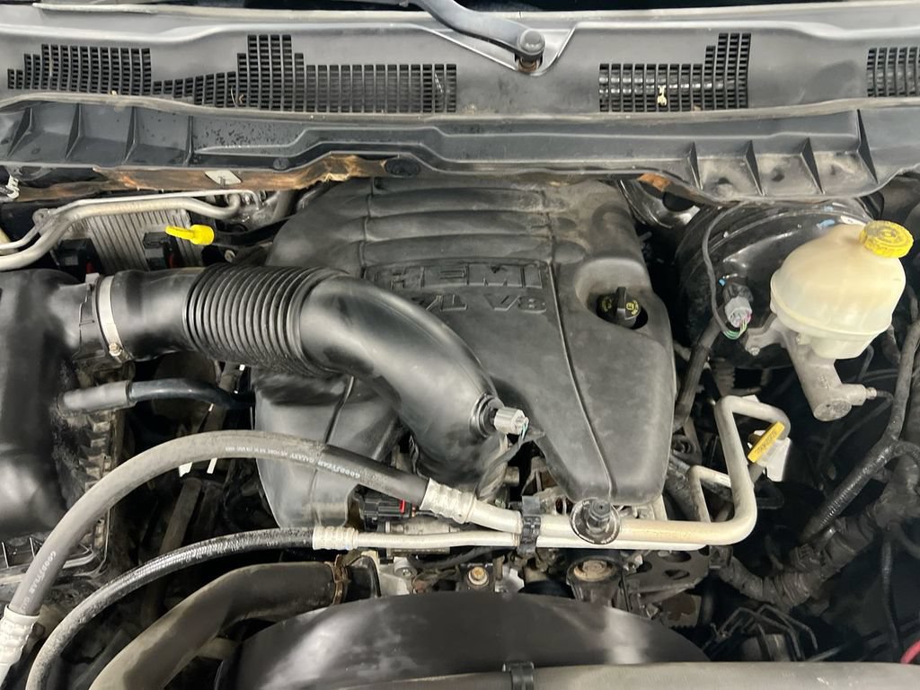 Used 2014 RAM 1500 Express RWD image 22