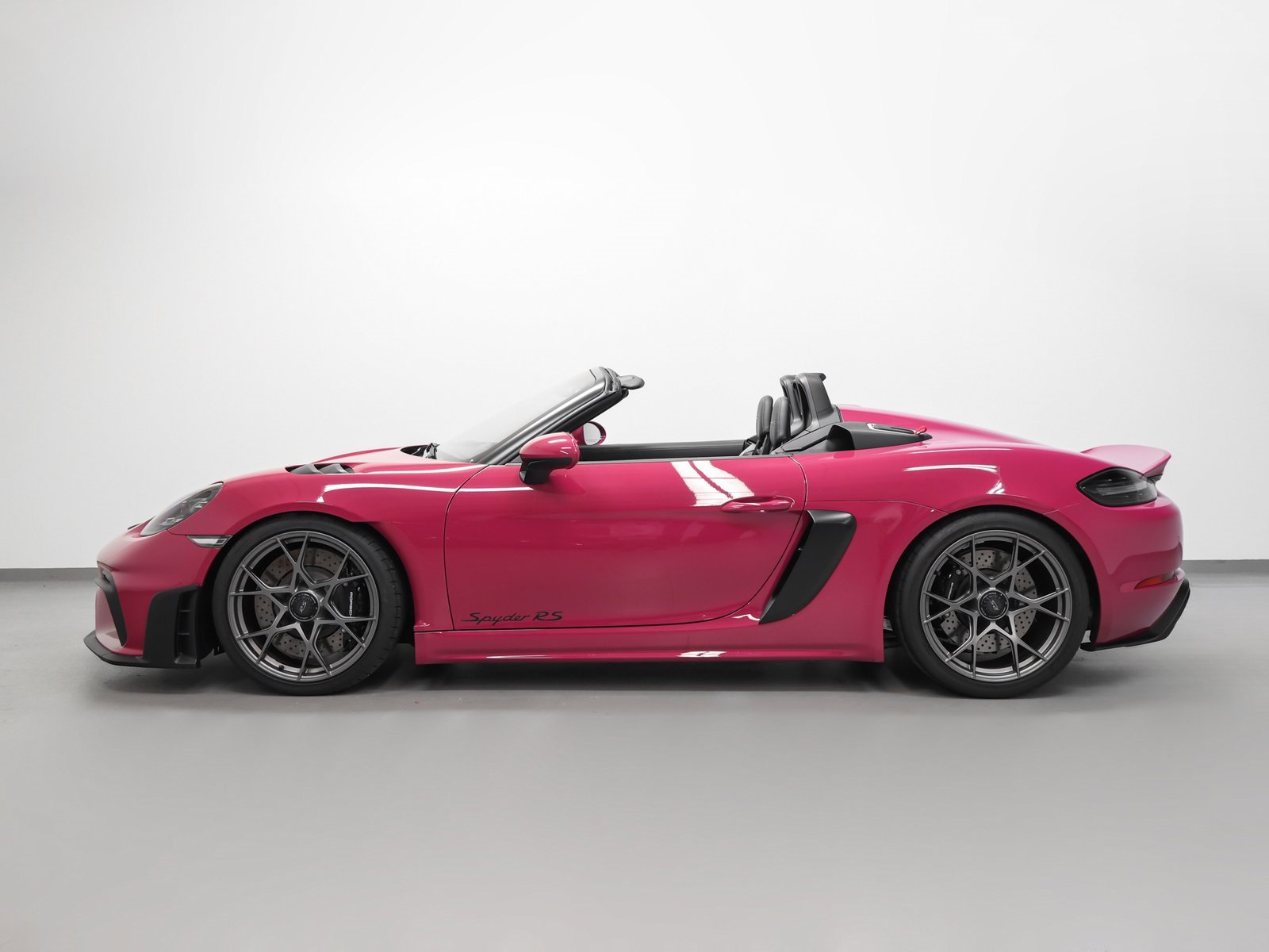 Used 2024 Porsche 718 Boxster Spyder RS image 2