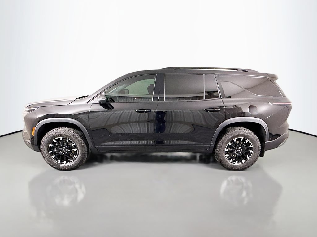 Used 2025 Chevrolet Traverse Z71 w/ Enhanced Driving Package AWD/4WD image 4
