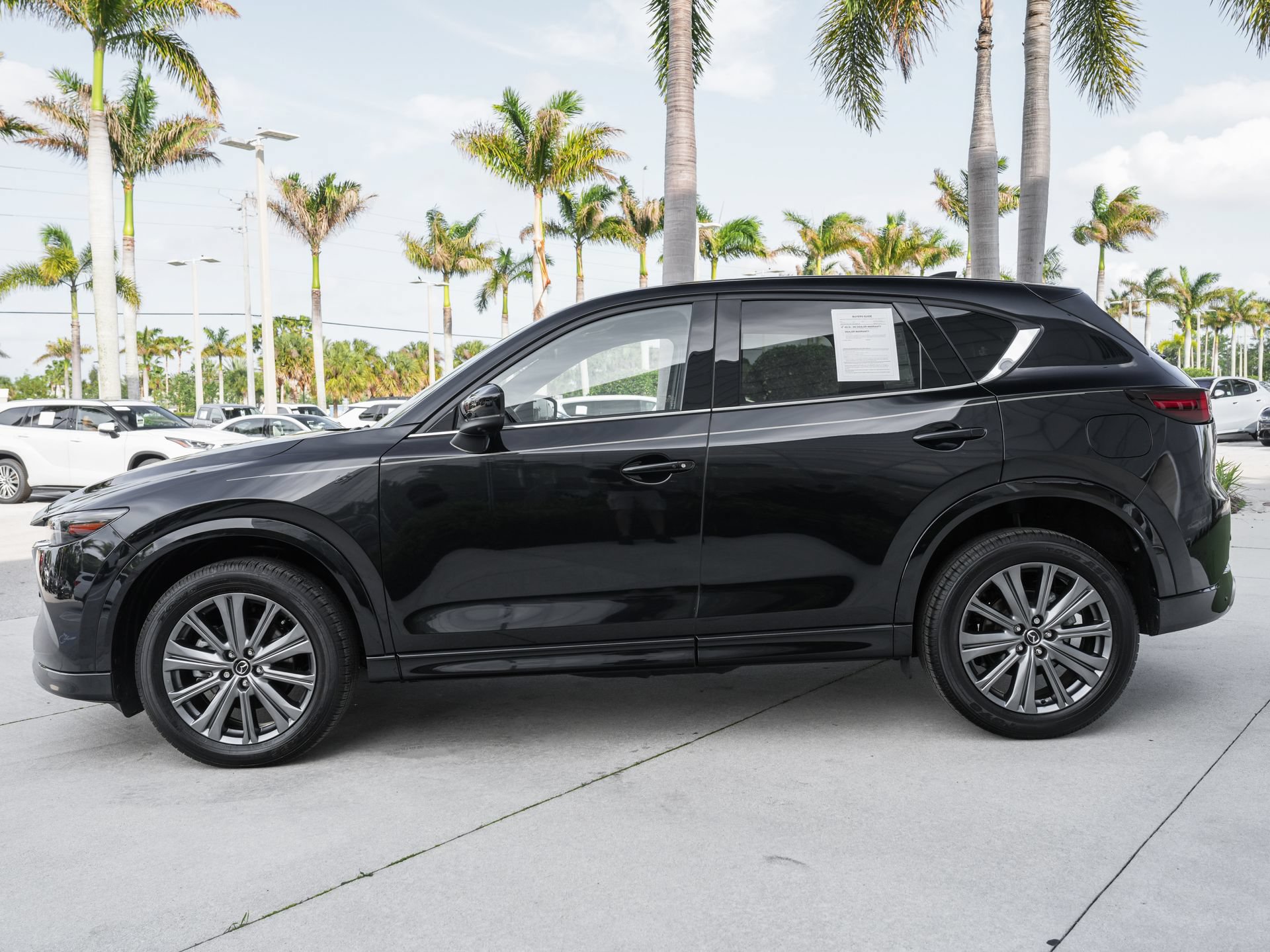Used 2025 MAZDA CX-5 Signature AWD/4WD image 22