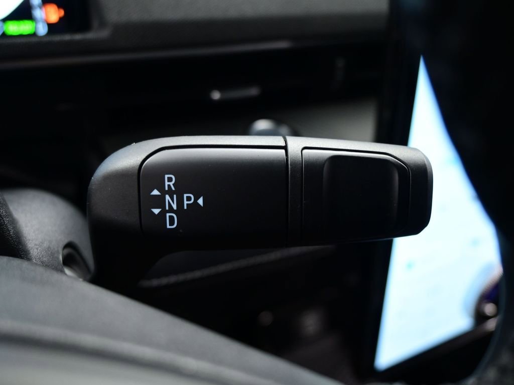 Used 2025 Ford Mustang Mach-E Select image 25