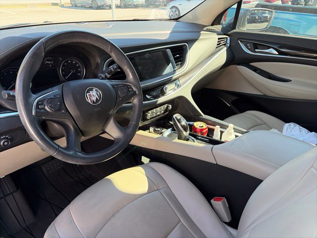 Used 2020 Buick Enclave Essence w/ Sound and Sites Package FWD image 13