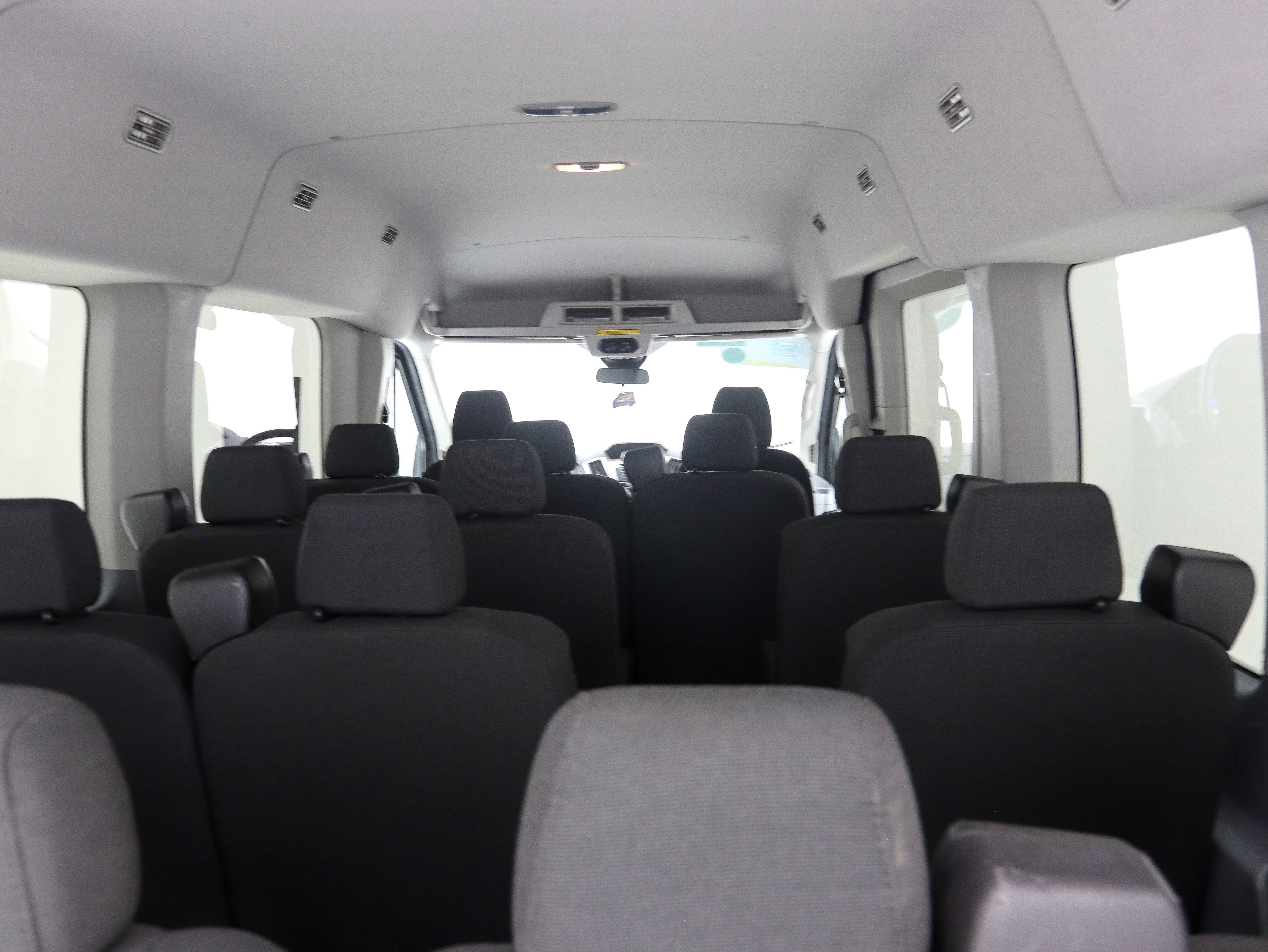 Used 2016 Ford Transit 350 XLT RWD image 13