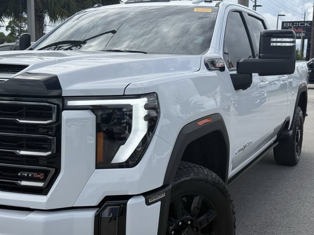 Used 2024 GMC Sierra 2500 AT4 w/ AT4 Premium Plus Package AWD/4WD image 5