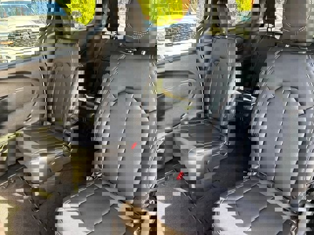 New 2026 Chrysler Pacifica Select image 20