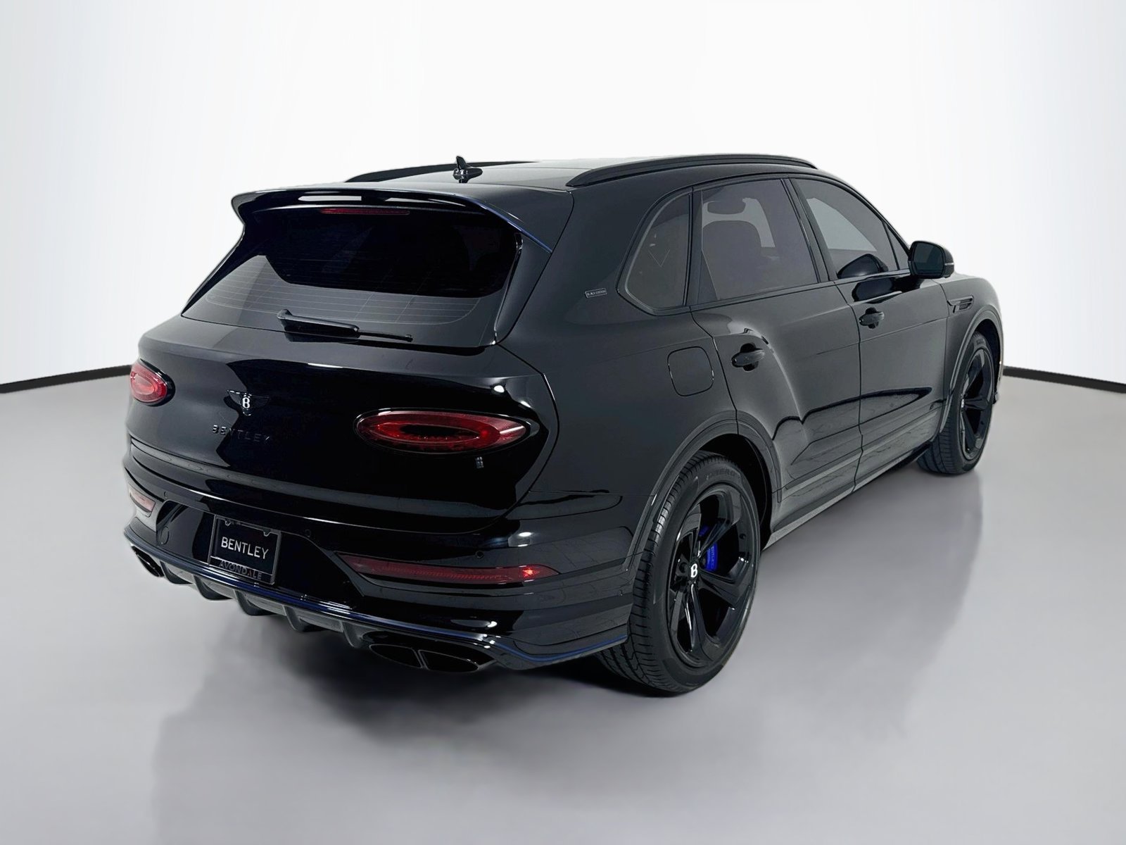 Certified 2025 Bentley Bentayga AWD/4WD image 9