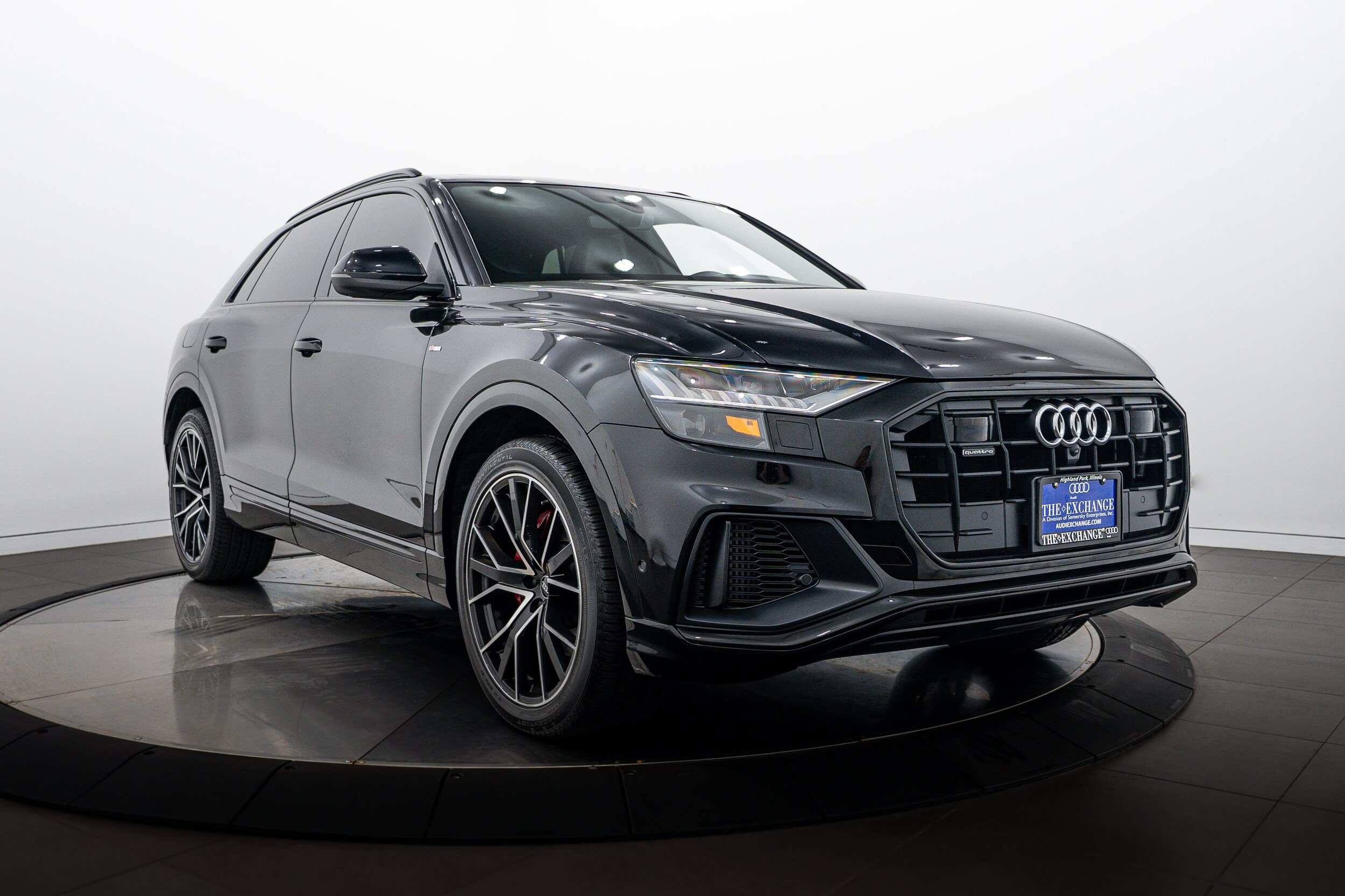 Used 2021 Audi Q8 Prestige AWD/4WD image 2
