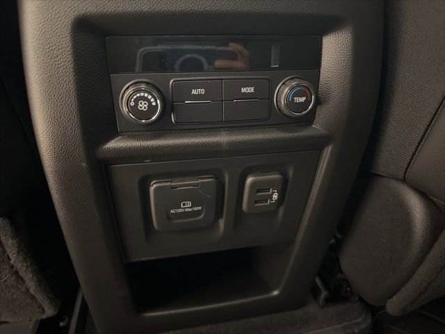 Certified 2023 Chevrolet Traverse LT w/ LT Premium Package image 19