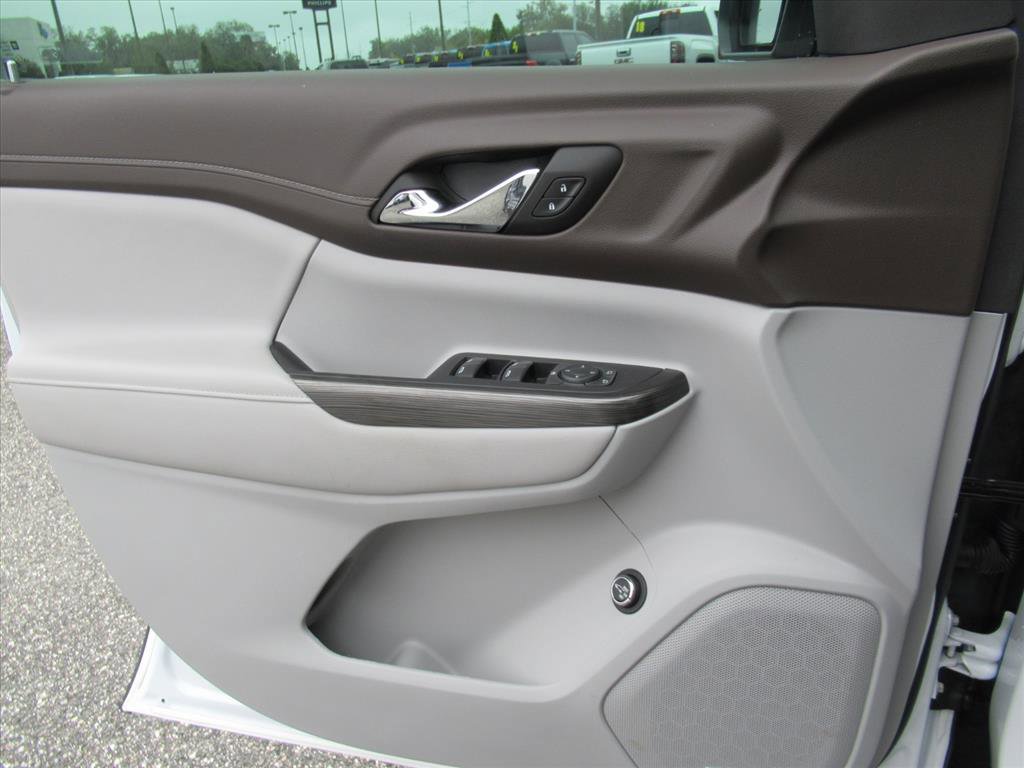 Used 2023 GMC Acadia SLT image 20