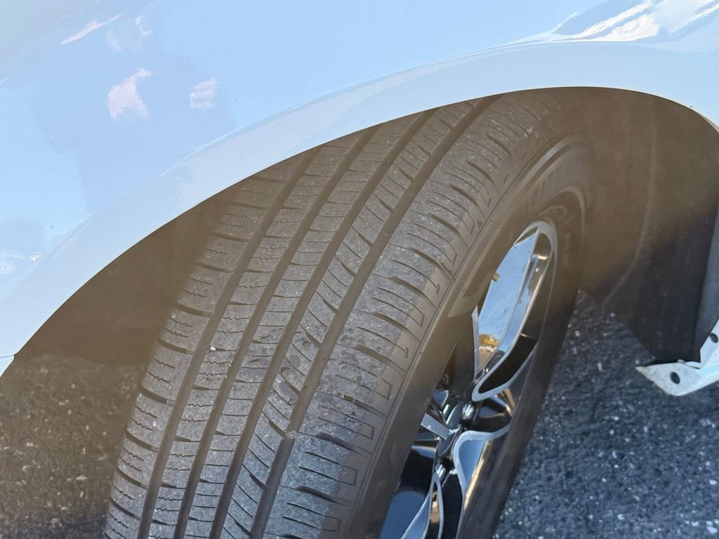 Used 2016 Dodge Grand Caravan SE image 11