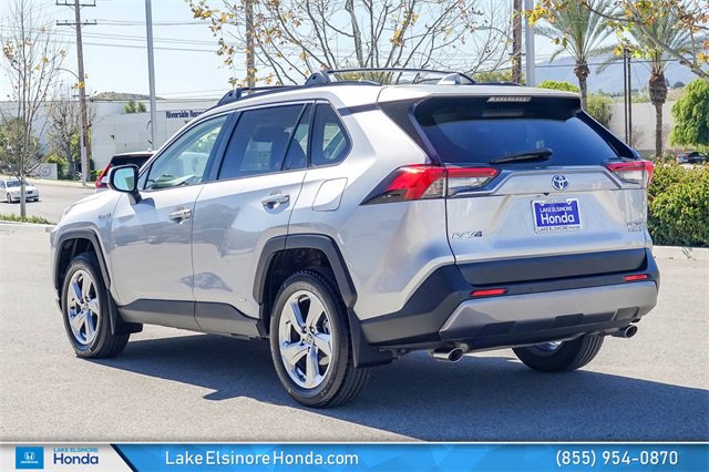 Used 2020 Toyota RAV4 Limited image 11