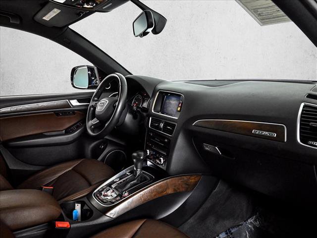 Used 2016 Audi Q5 2.0T Premium Plus w/ Technology Package AWD/4WD image 23
