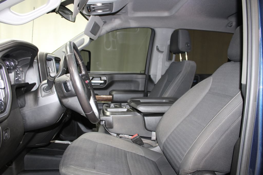 Used 2022 GMC Sierra 3500 SLE w/ SLE Convenience Package AWD/4WD image 17