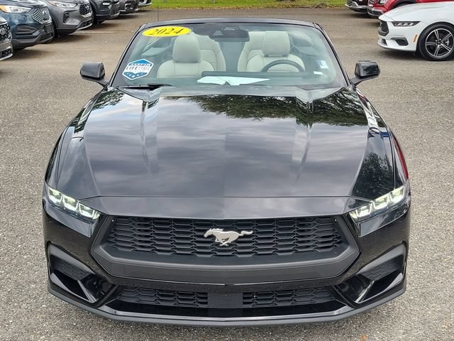 Used 2024 Ford Mustang Convertible RWD image 9