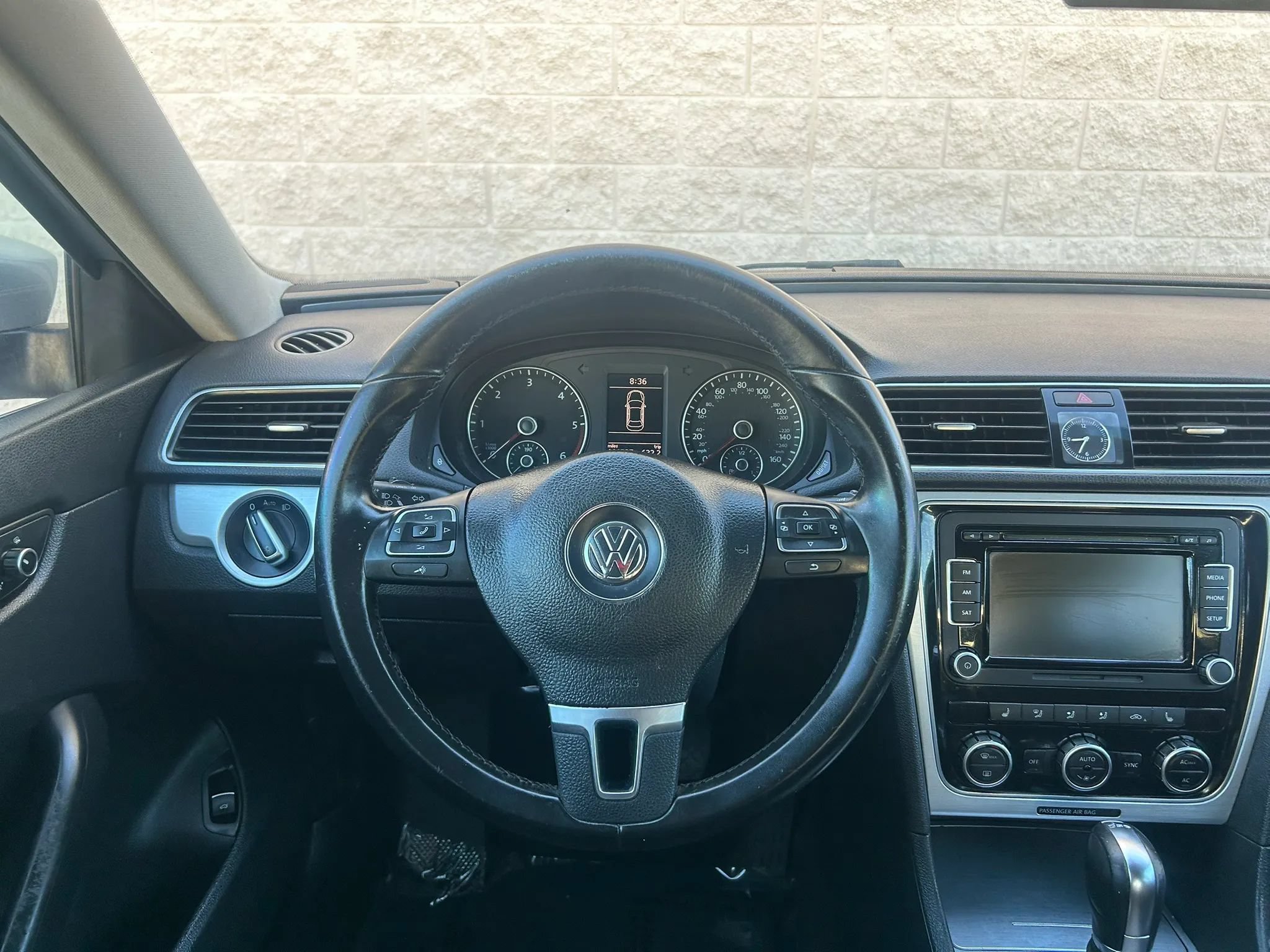 Used 2012 Volkswagen Passat TDI SE FWD image 18