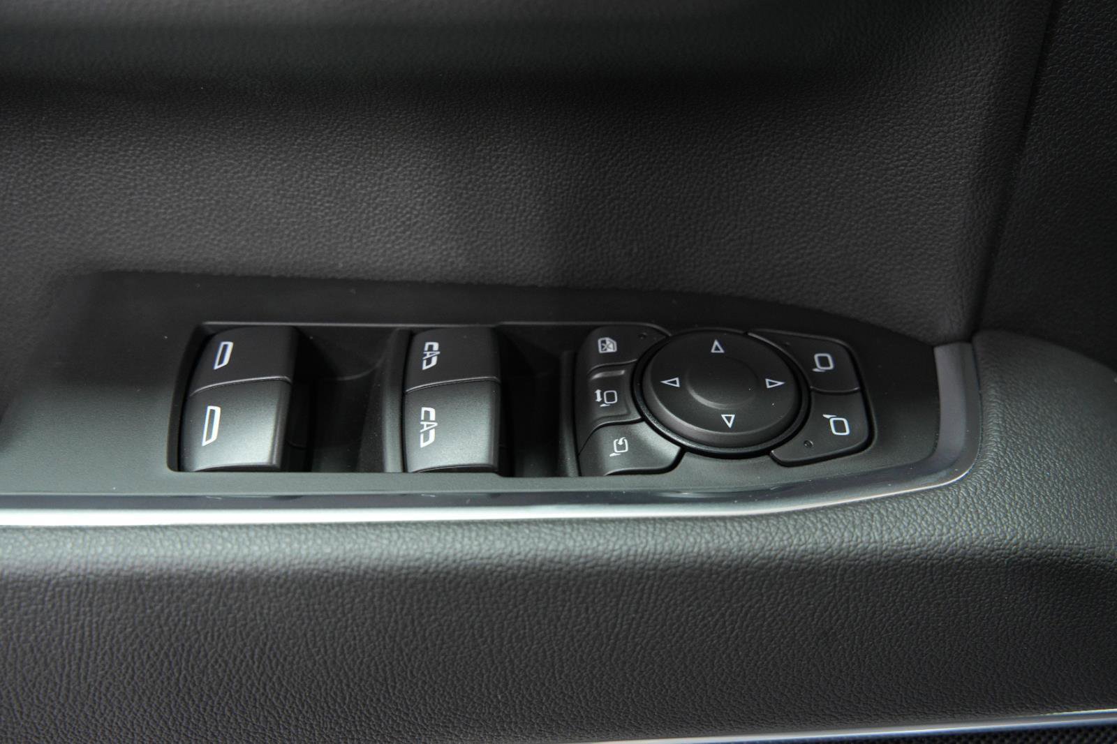 New 2025 GMC Sierra 2500 SLT w/ SLT Premium Package image 24