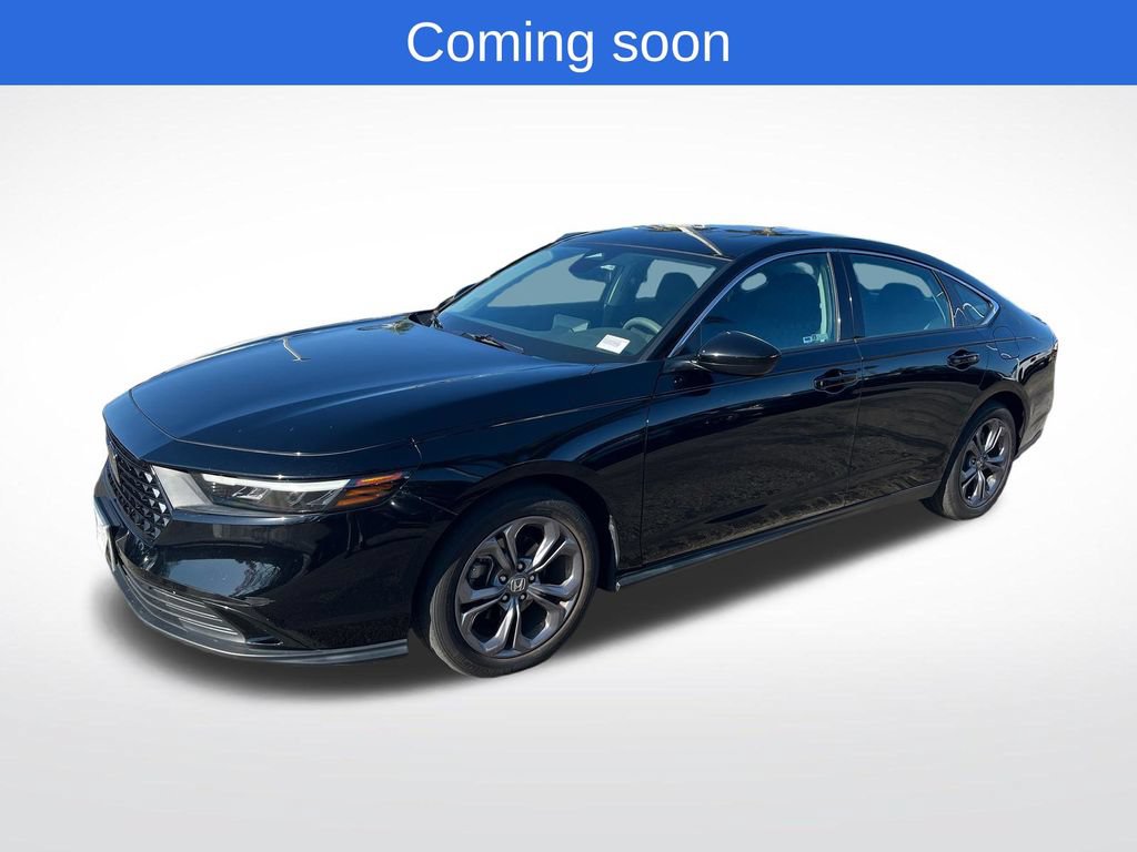 Used 2023 Honda Accord EX image 1