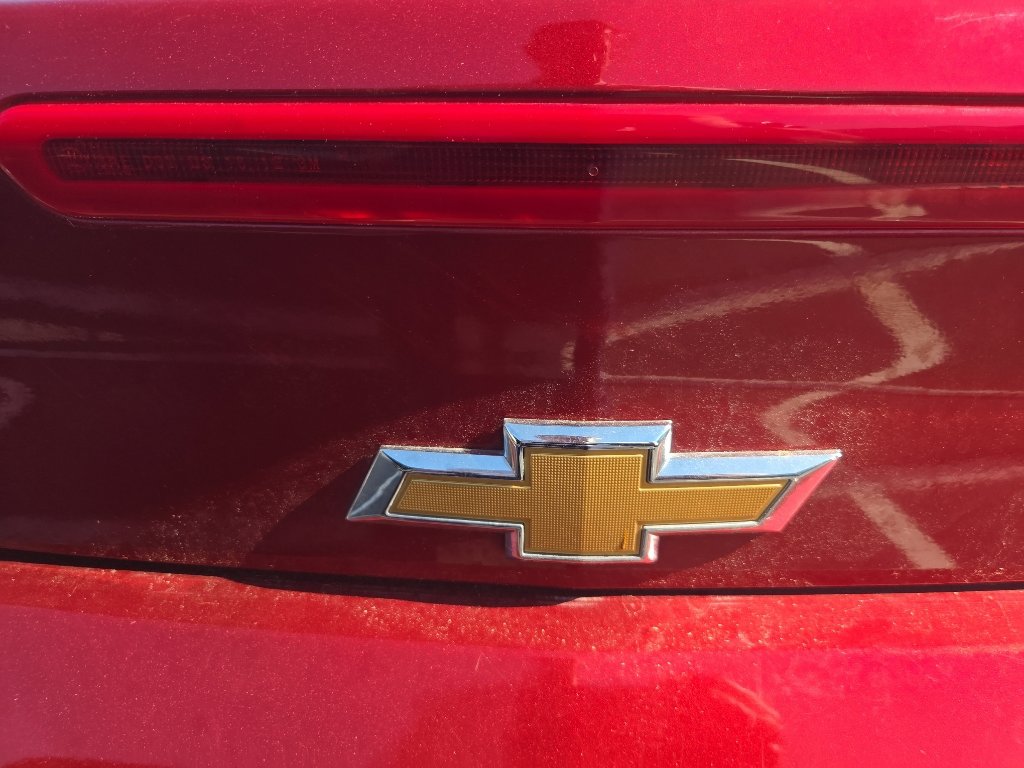 Used 2022 Chevrolet Camaro LT image 8