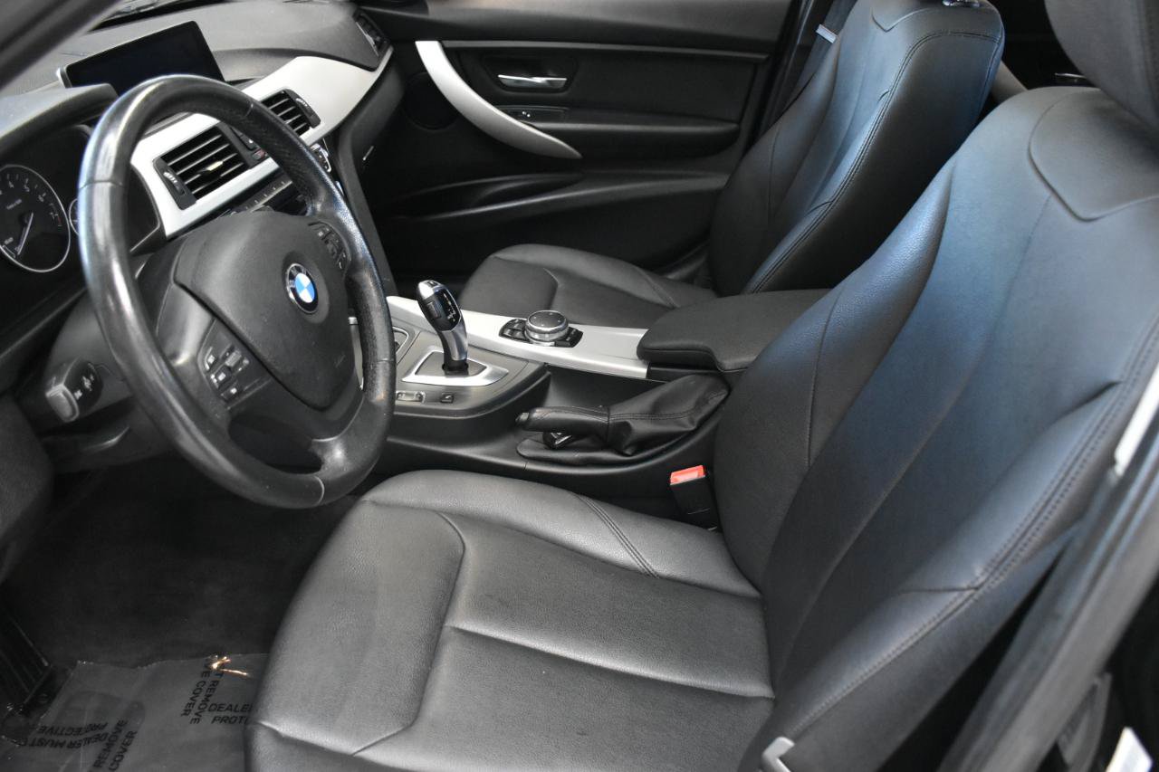 Used 2016 BMW 320i xDrive Sedan AWD/4WD image 27