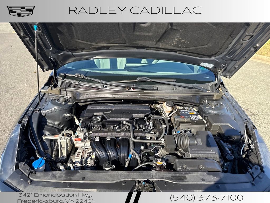 Used 2022 Hyundai Elantra SEL image 11