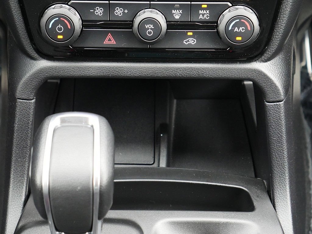Used 2025 Ford Ranger Lariat w/ FX4 Off-Road Package AWD/4WD image 24