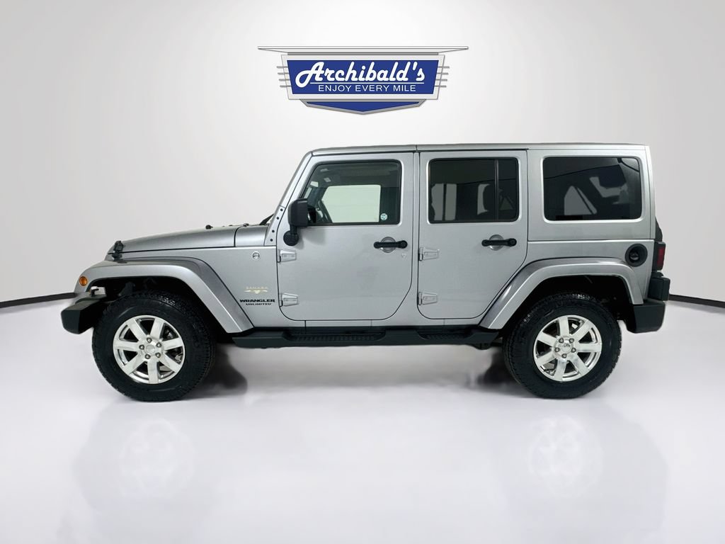 Used 2014 Jeep Wrangler Unlimited Sahara w/ Connectivity Group AWD/4WD image 5