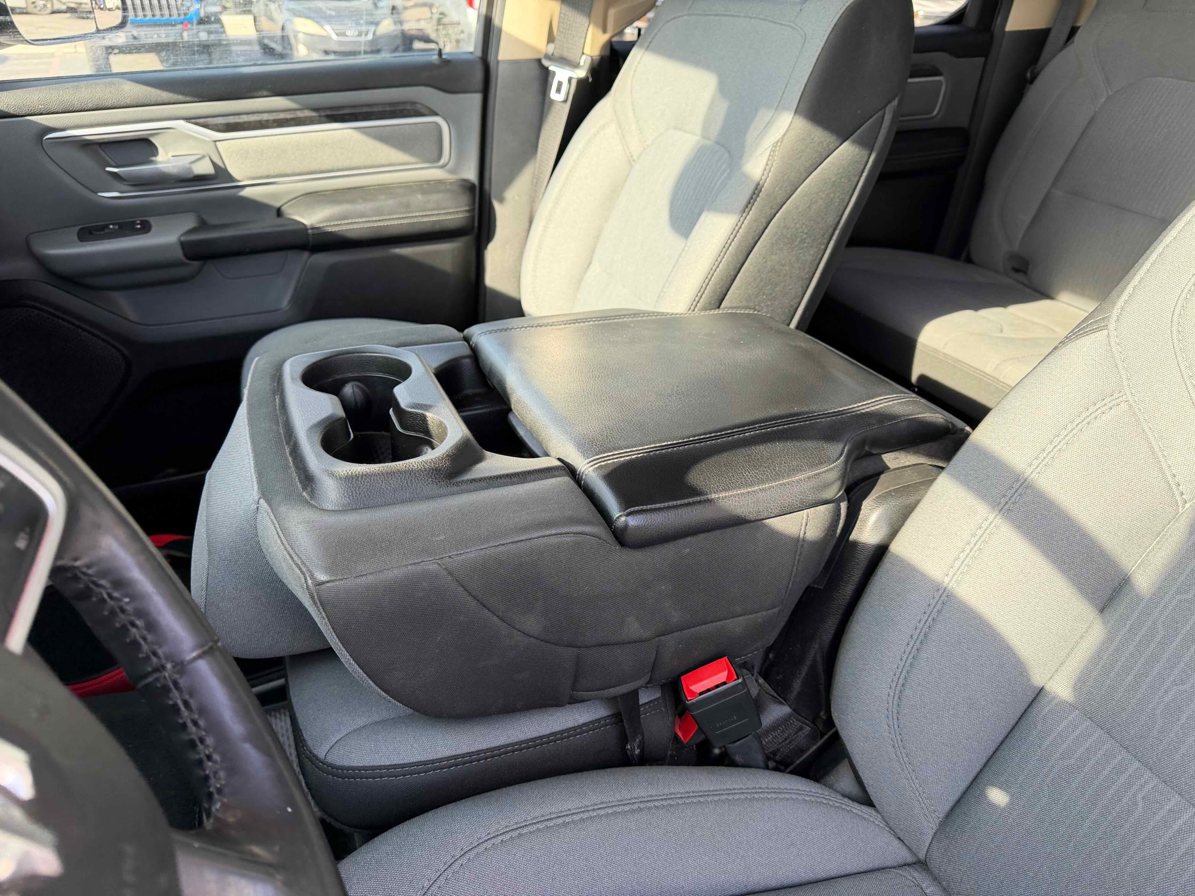 Used 2020 RAM 1500 Big Horn image 27