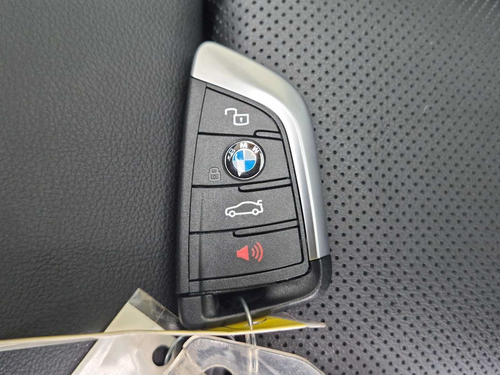 Used 2023 BMW X3 xDrive30i w/ Premium Package AWD/4WD image 37