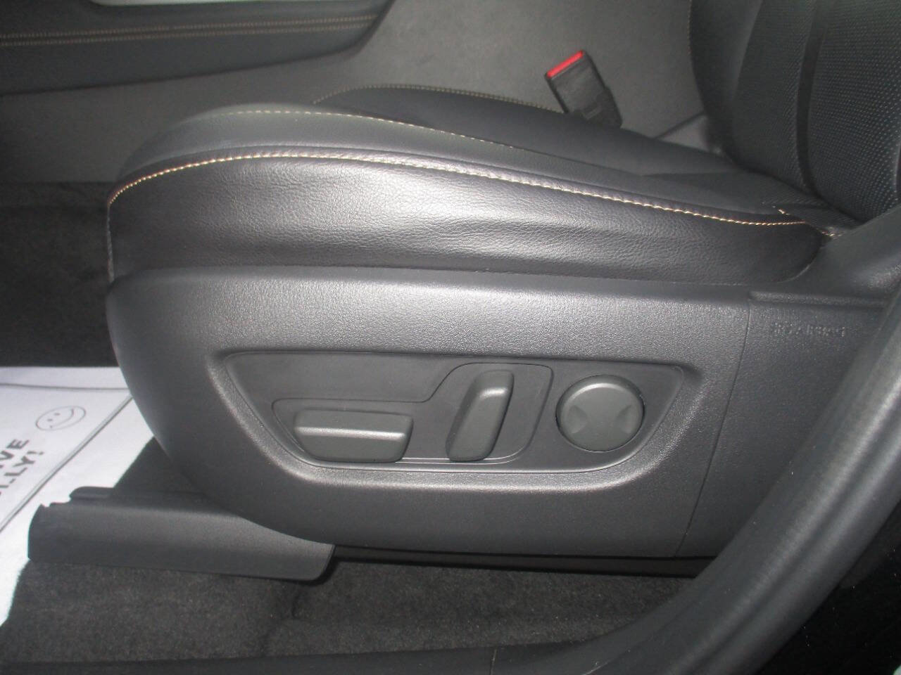 Used 2025 MAZDA CX-70 3.3 Turbo w/ Preferred Package image 18