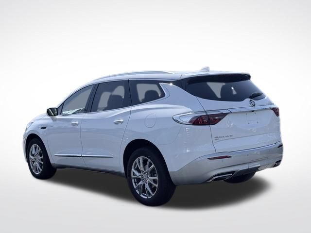 Used 2023 Buick Enclave Essence w/ Experience Buick Package AWD/4WD image 9