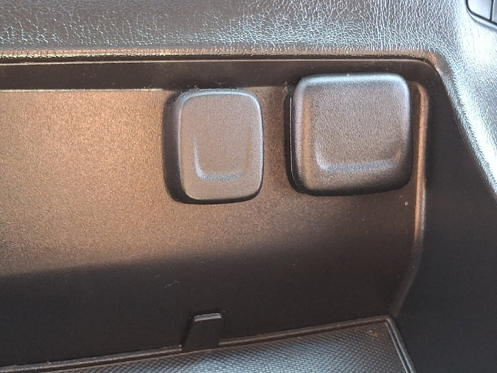 Used 2019 GMC Yukon SLT AWD/4WD image 33