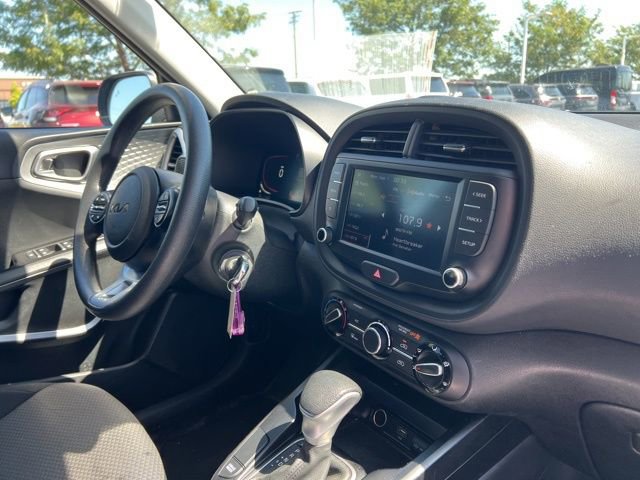 Certified 2024 Kia Soul LX w/ Option Group 015 image 27